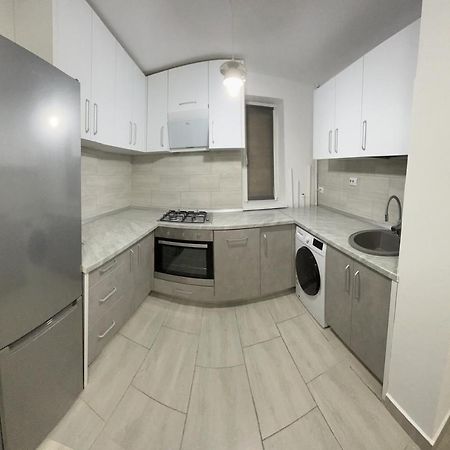 Home Sweet Home Apartment With 3 Rooms Μπουζάου Εξωτερικό φωτογραφία