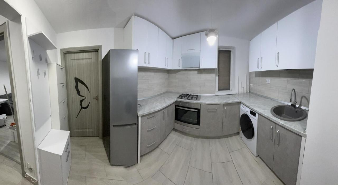Home Sweet Home Apartment With 3 Rooms Μπουζάου Εξωτερικό φωτογραφία