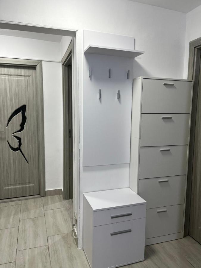 Home Sweet Home Apartment With 3 Rooms Μπουζάου Εξωτερικό φωτογραφία