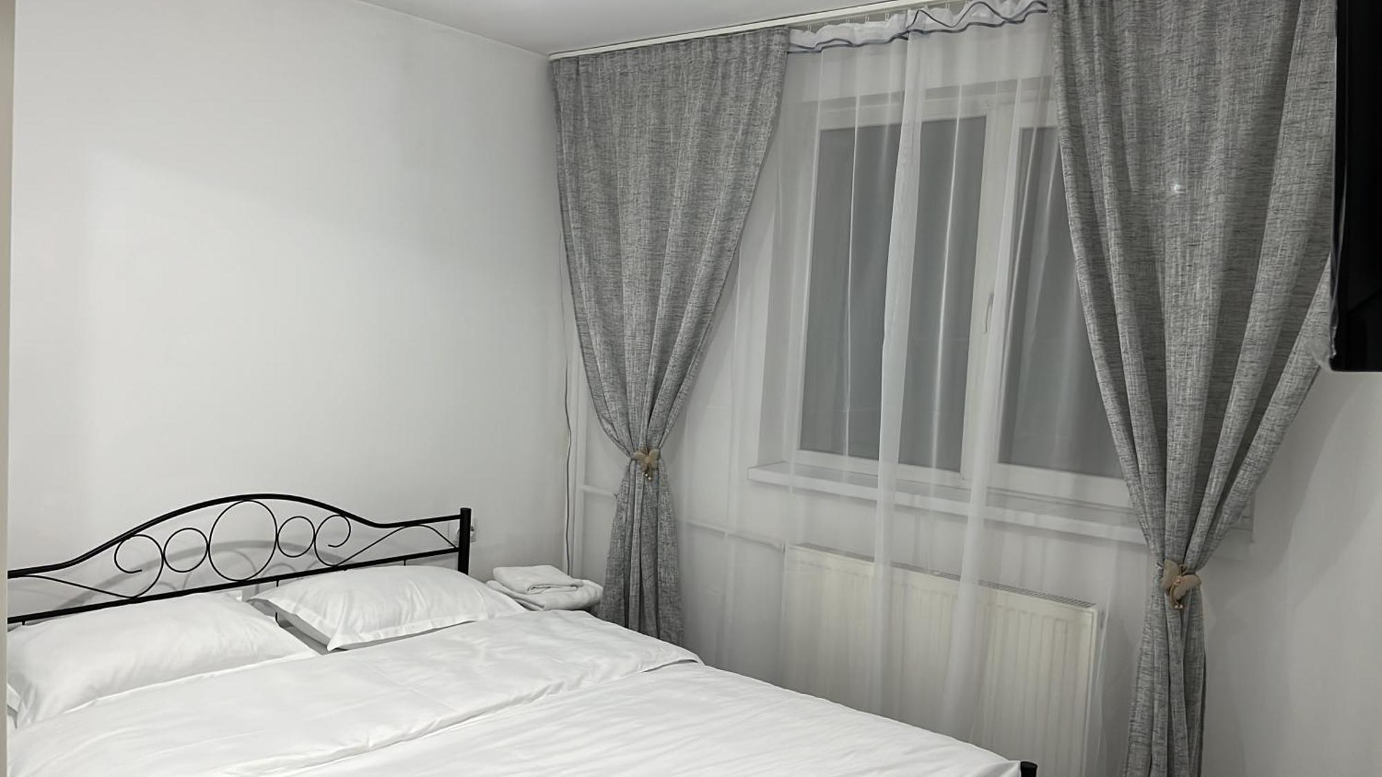 Home Sweet Home Apartment With 3 Rooms Μπουζάου Εξωτερικό φωτογραφία